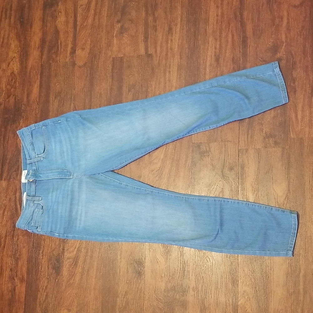 Size 10/30 Universal Thread Highrise Skinny jeans